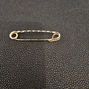 BRAND NEW 2.5" LONG GOLD PIN FOR KILTS, SKIRTS, SHAWLS, AND BLANKETS